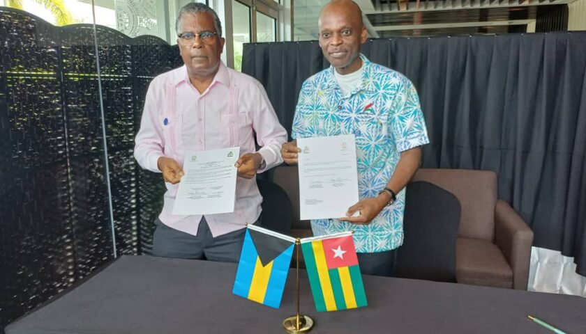 Le Togo et les Bahamas ont décidé d’établir des relations diplomatiques.